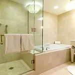 Your Hamilton Court 酒店 布里斯托