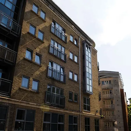 Your Hamilton Court * Bristol