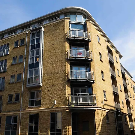 Your Hamilton Court Bristol