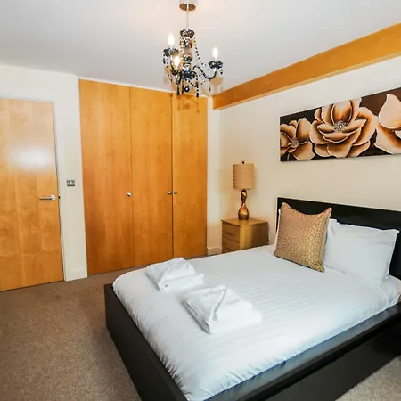 Your Hamilton Court Bristol