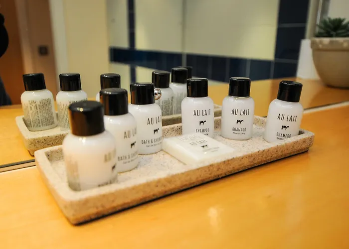 Your Hamilton Court * Bristol