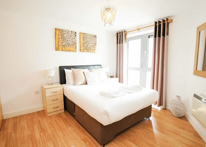 Your Hamilton Court *