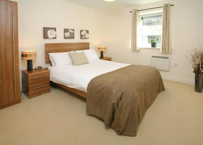 Your Hamilton Court Hotel *